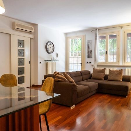 Appartement Casa Matilde Piano Terra 100Mq Con Parking E Piscina à Ferrare Extérieur photo